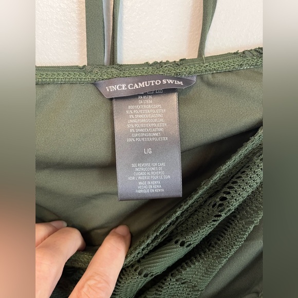 Vince Camuto Crocheted 🧶 Bikini - Picture 3 of 12